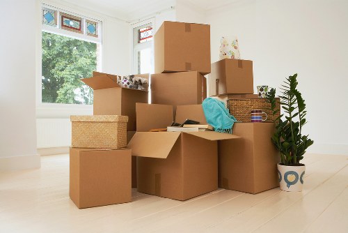 Careful handling of boxes and household items in Marylebone